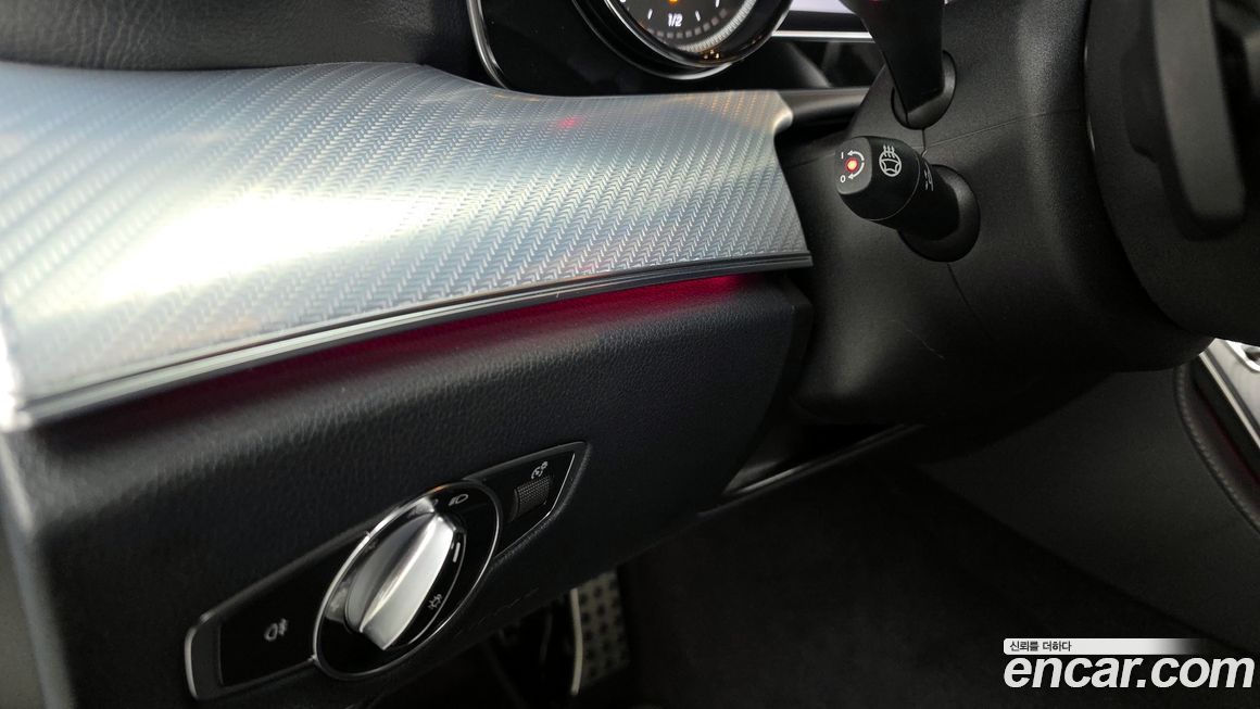 Mercedes-Benz E-Class 2020