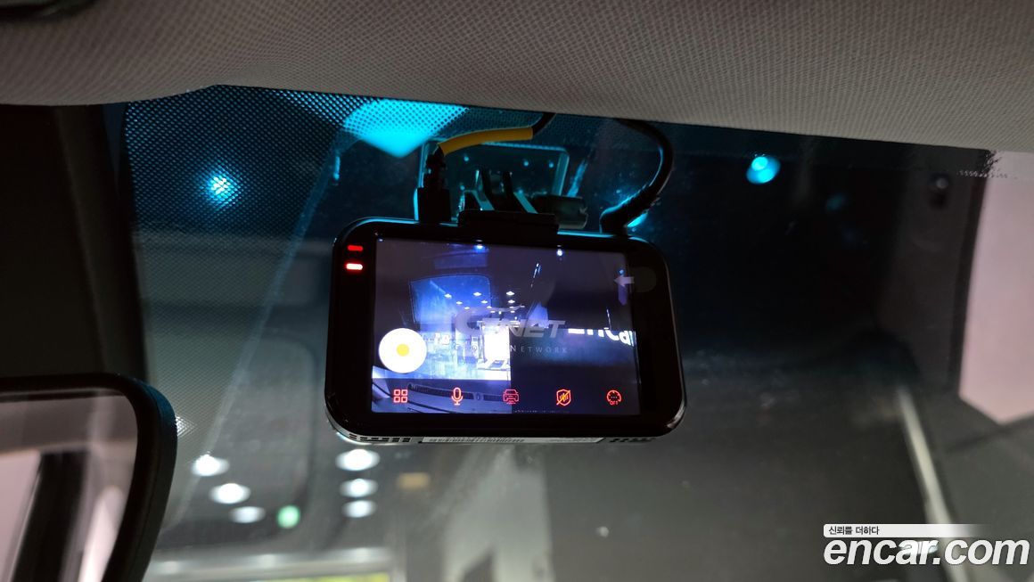 Hyundai Staria 2025