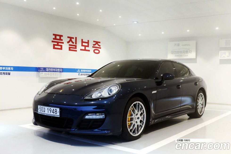 Porsche Panamera 2012