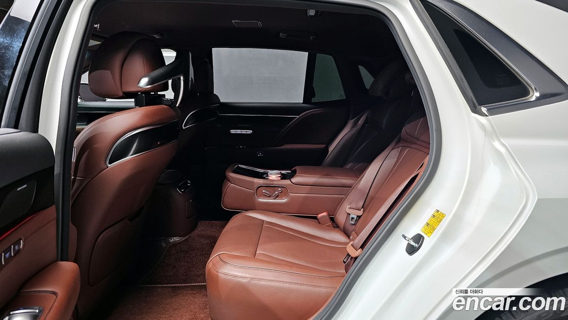 Genesis G90 2023