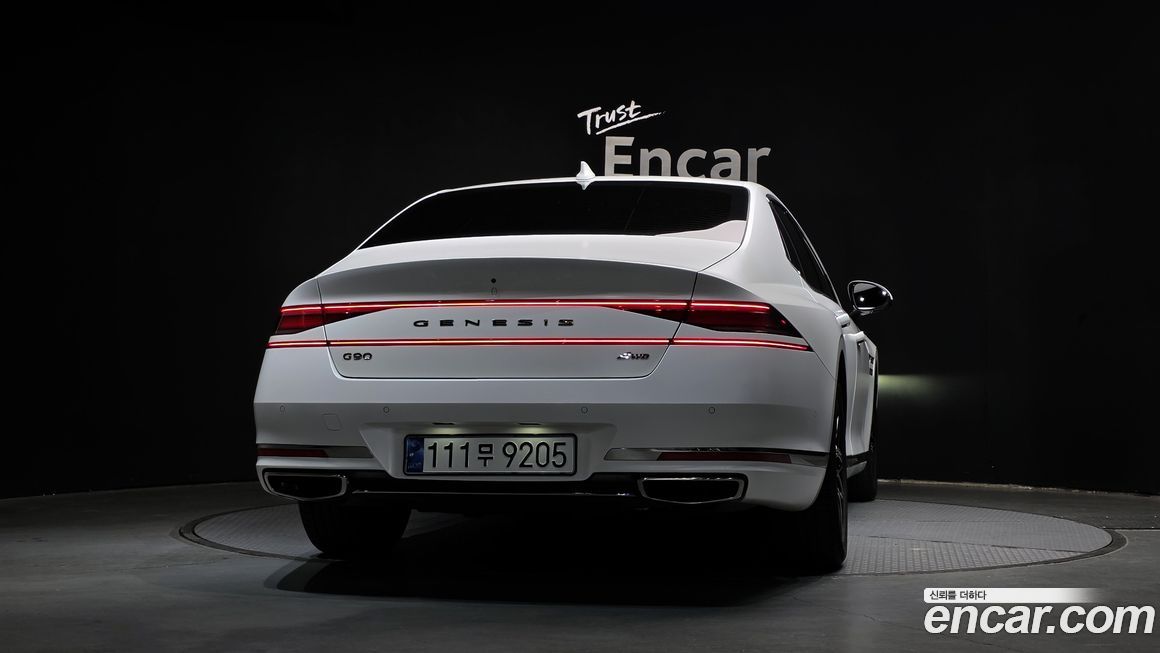 Genesis G90 2023