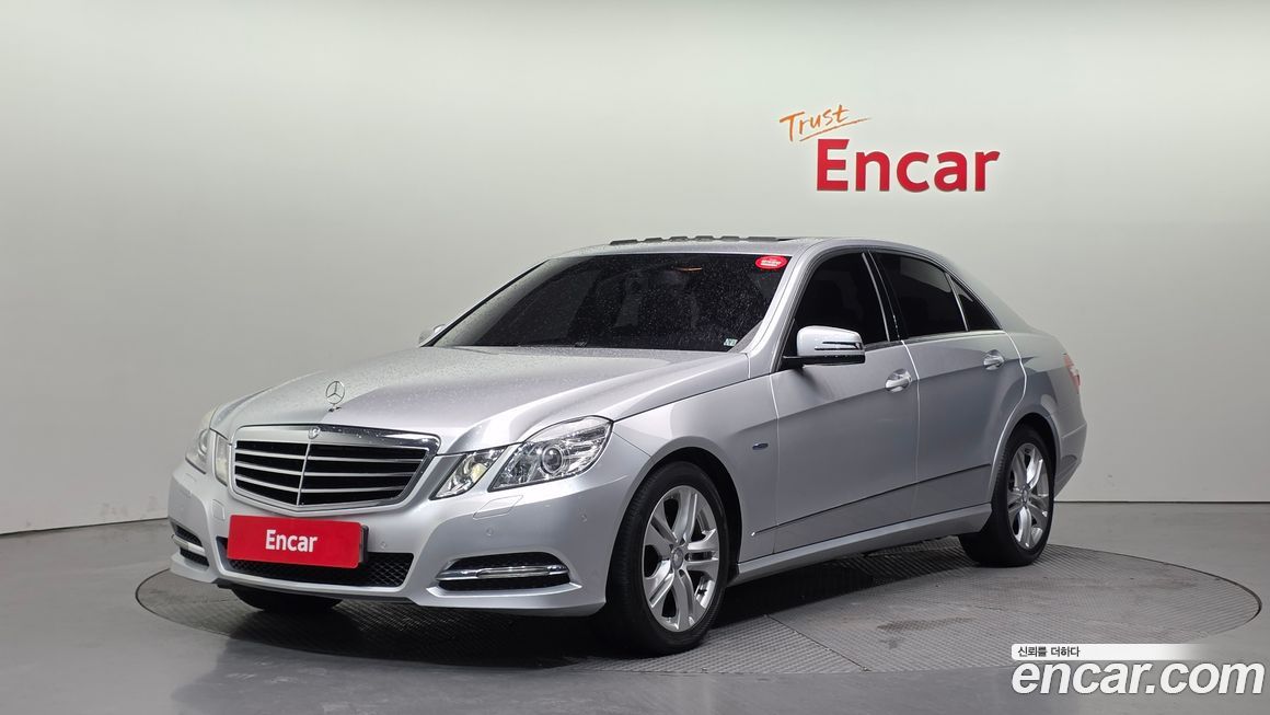Mercedes-Benz E-Class 2011