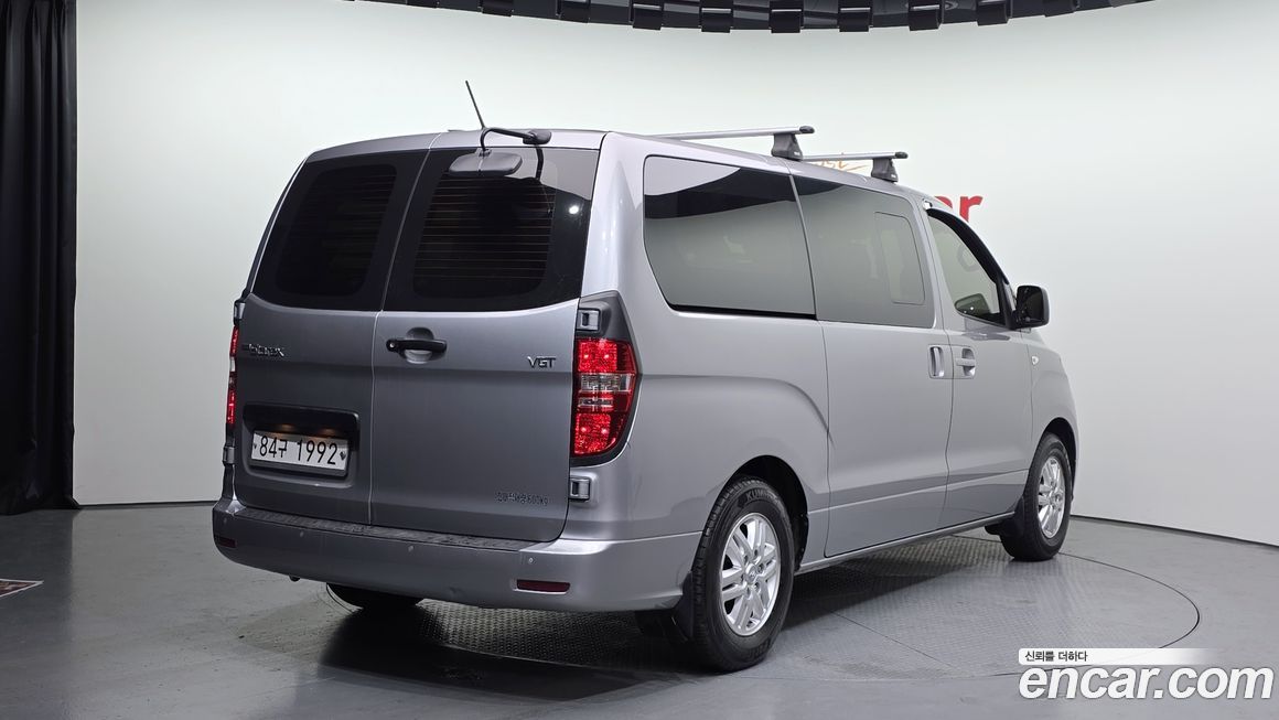 Hyundai Starex 2020