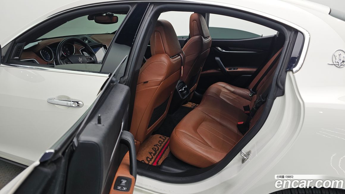 Maserati Ghibli 2017