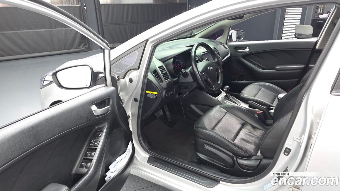 Kia K3 2014