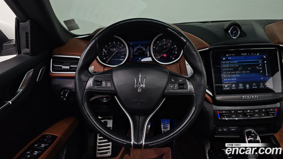 Maserati Ghibli 2017