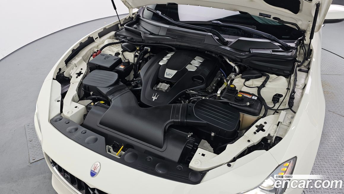 Maserati Ghibli 2017