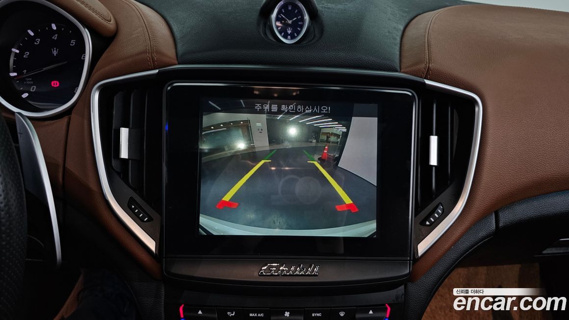 Maserati Ghibli 2017