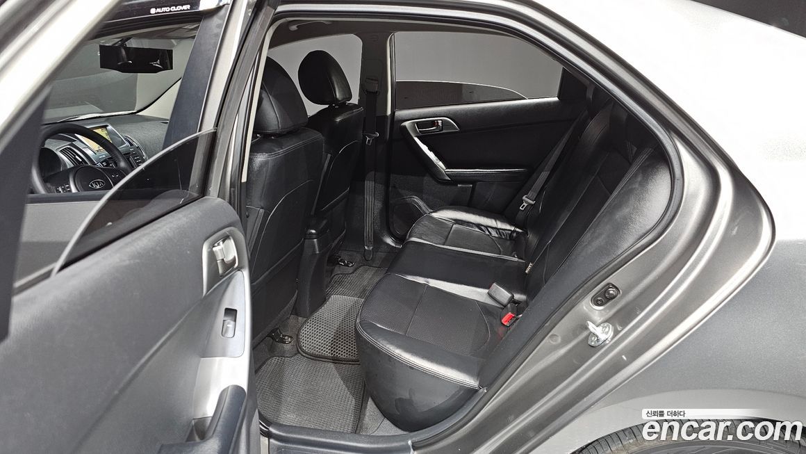 Kia Porte 2012