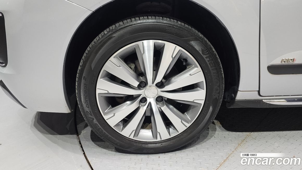 Peugeot 3008 2015