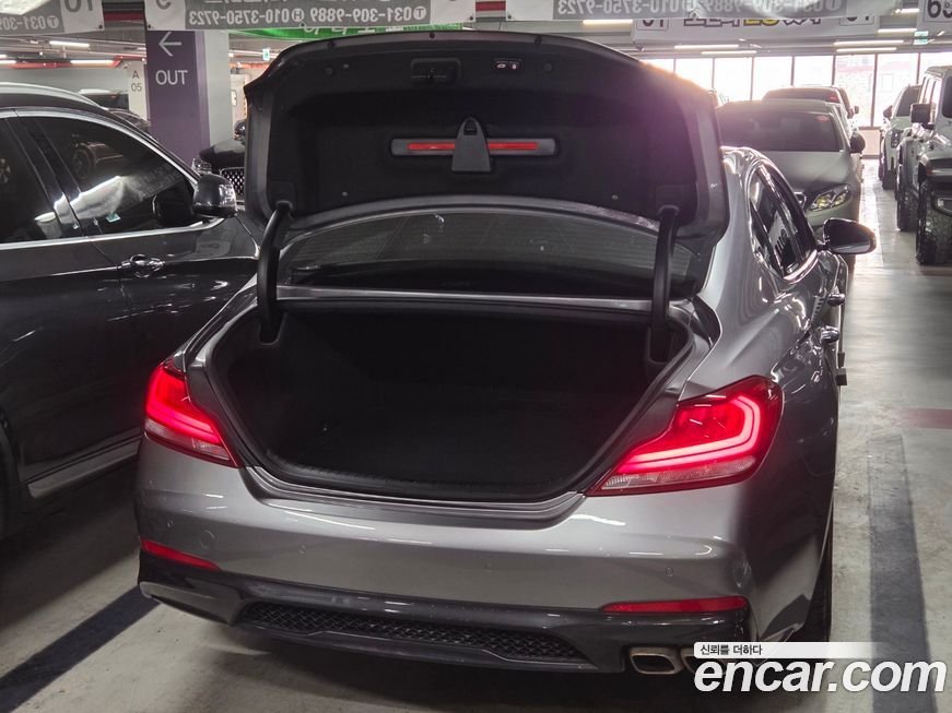 Genesis G70 2020