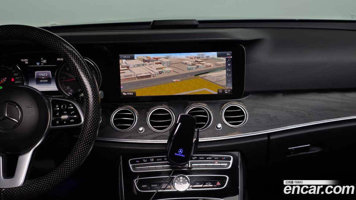 Mercedes-Benz E-Class 2019