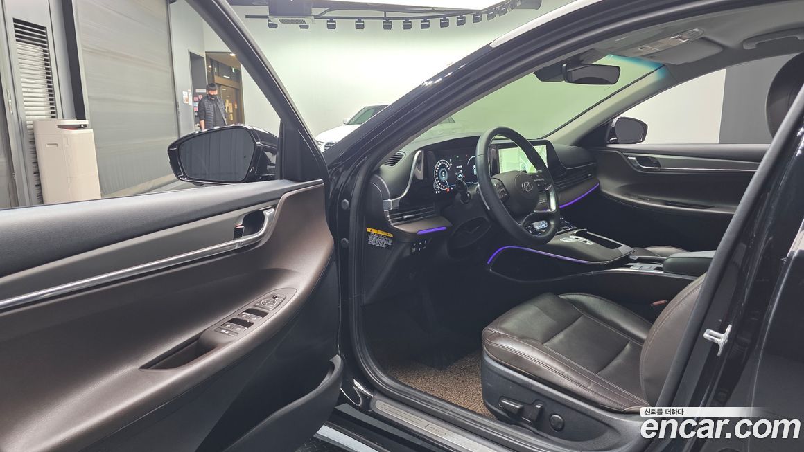 Hyundai Grandeur 2020