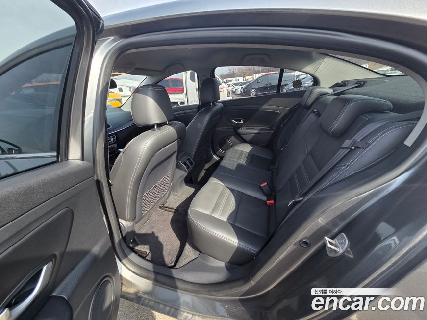 Renault-KoreaSamsung SM3 2016