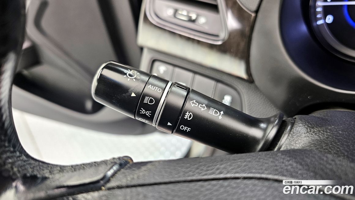 Hyundai Grandeur 2012