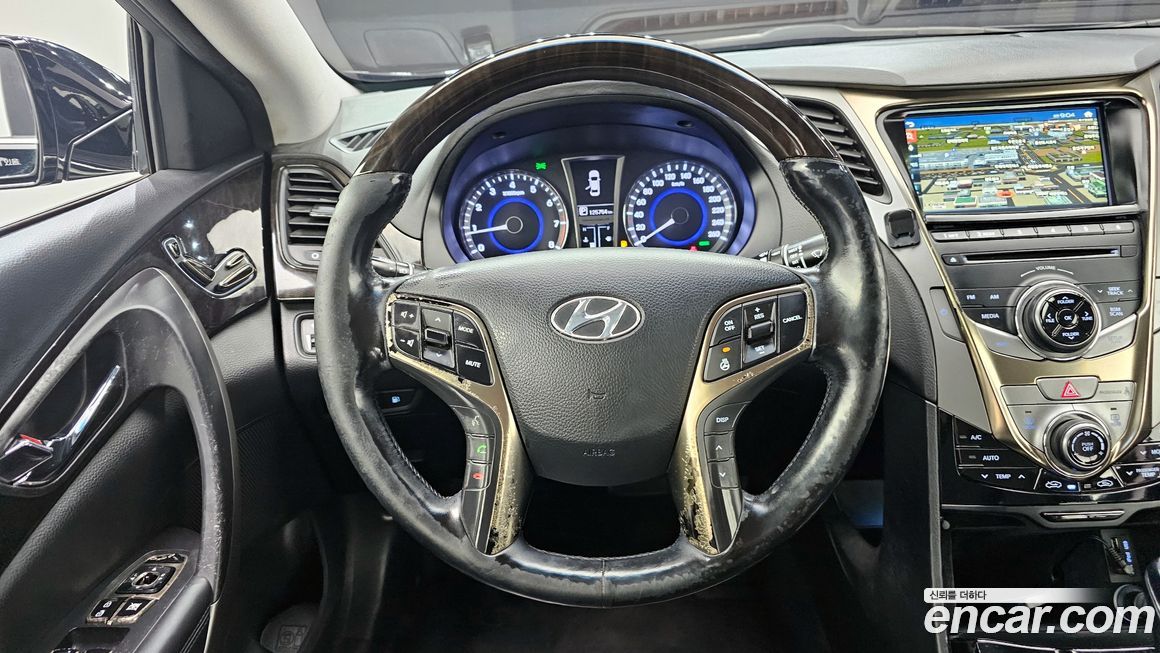 Hyundai Grandeur 2012