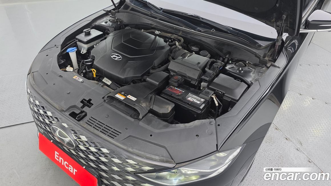 Hyundai Grandeur 2020