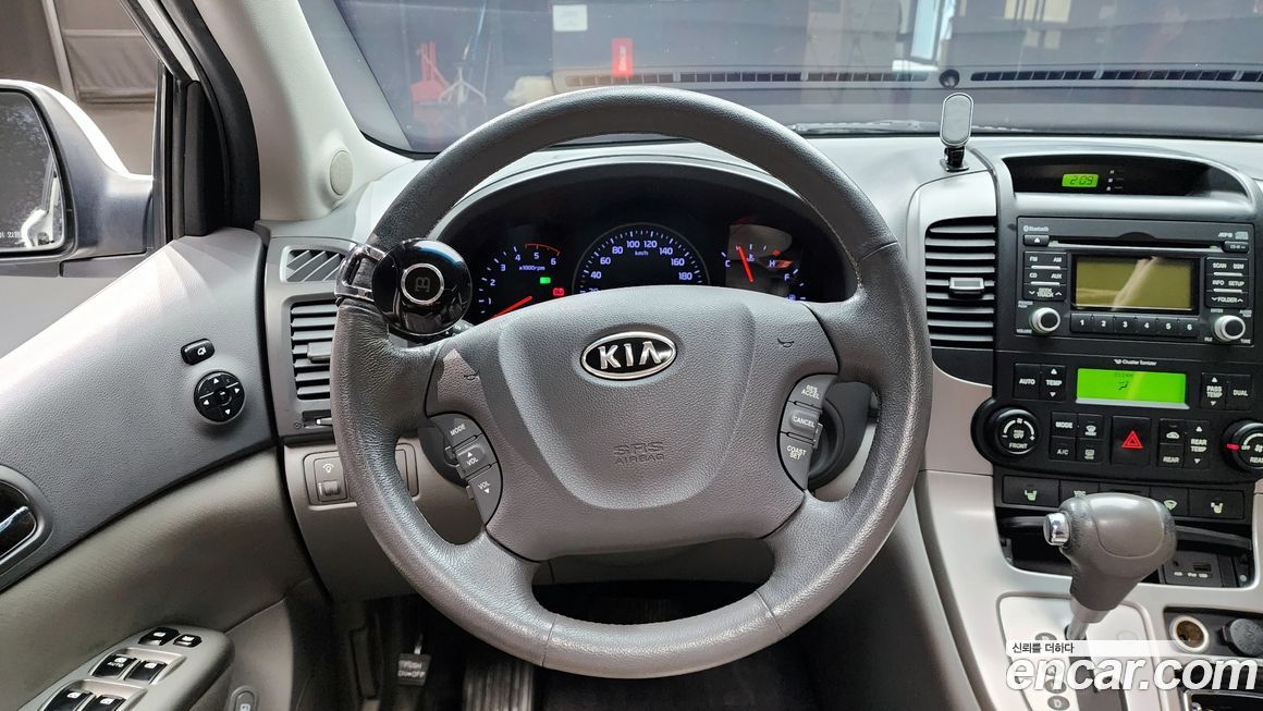 Kia Canival 2012