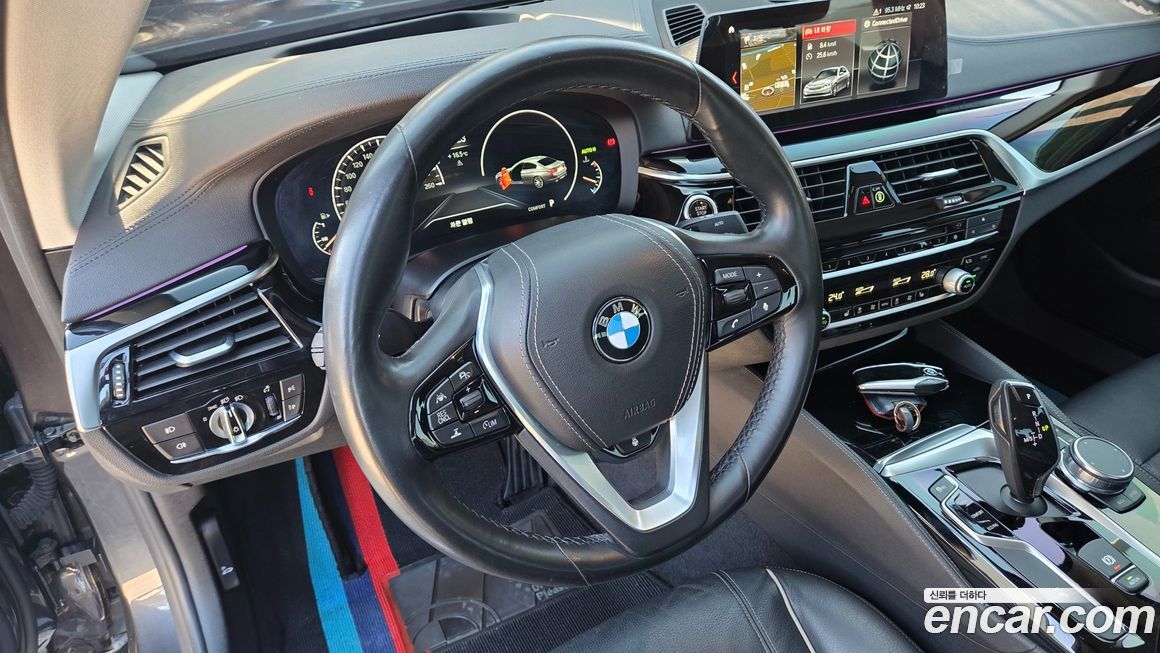 BMW 5-Series 2019