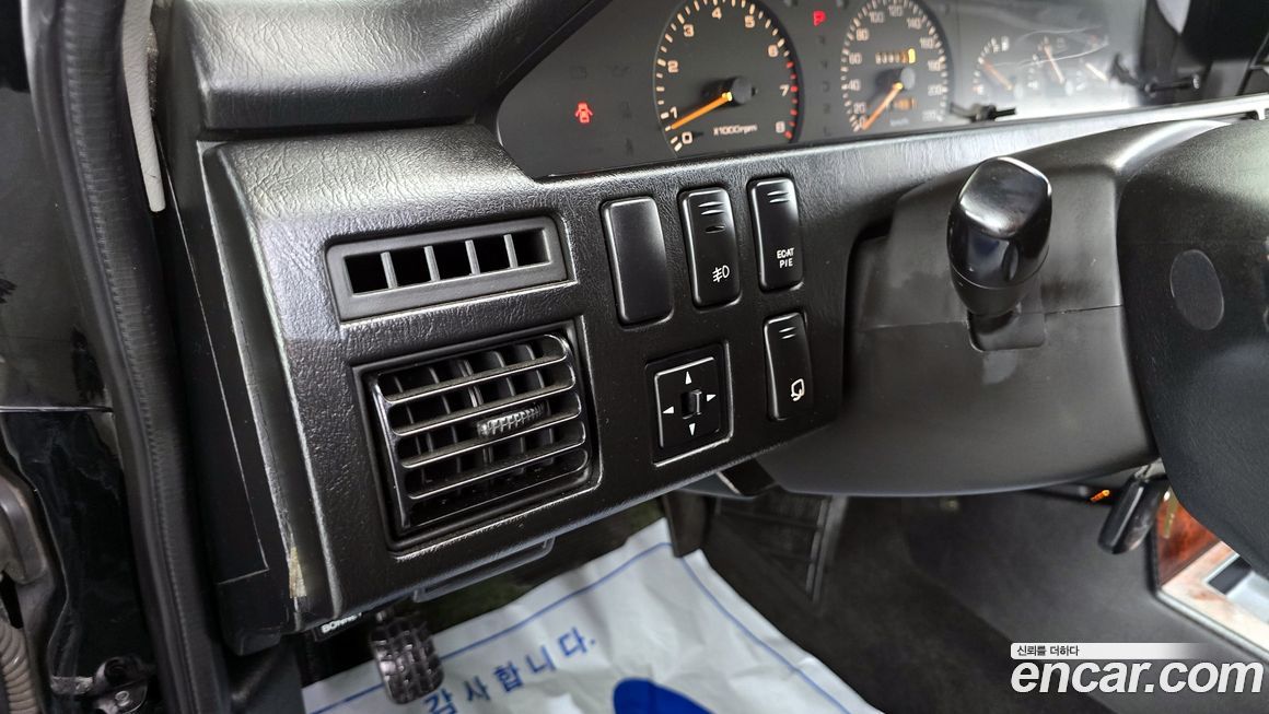 Kia Potentia 2000