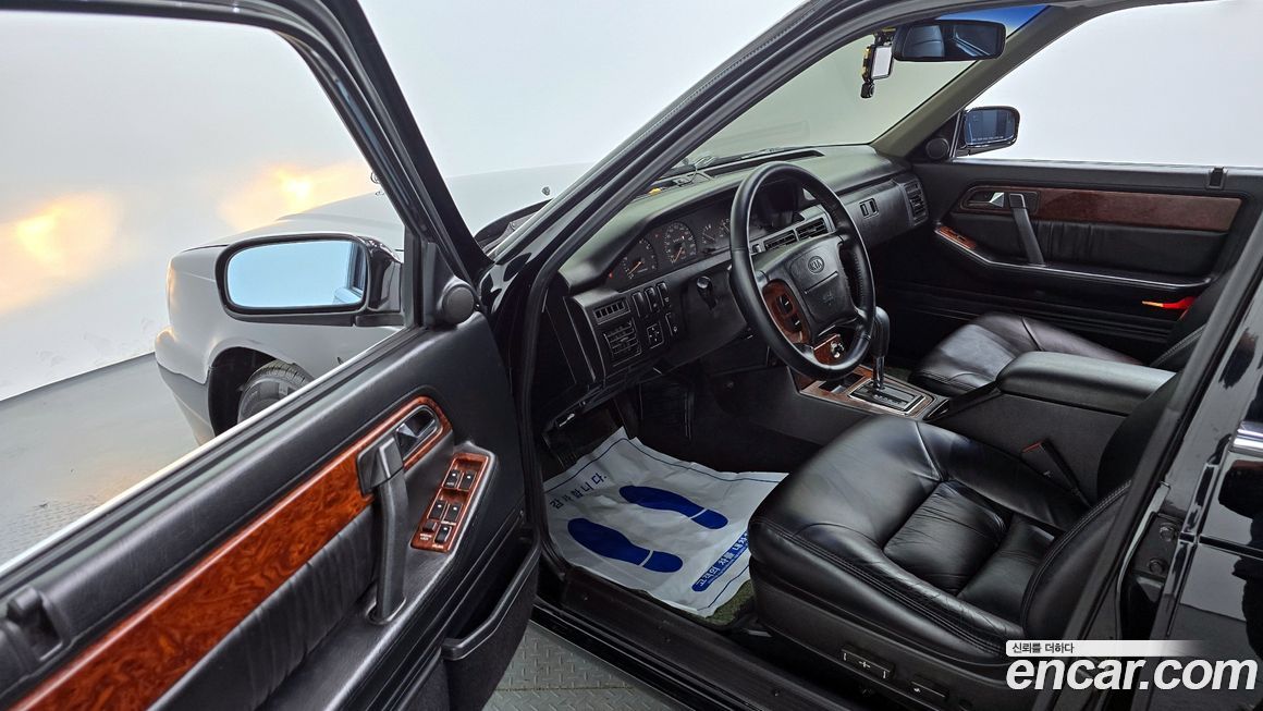 Kia Potentia 2000