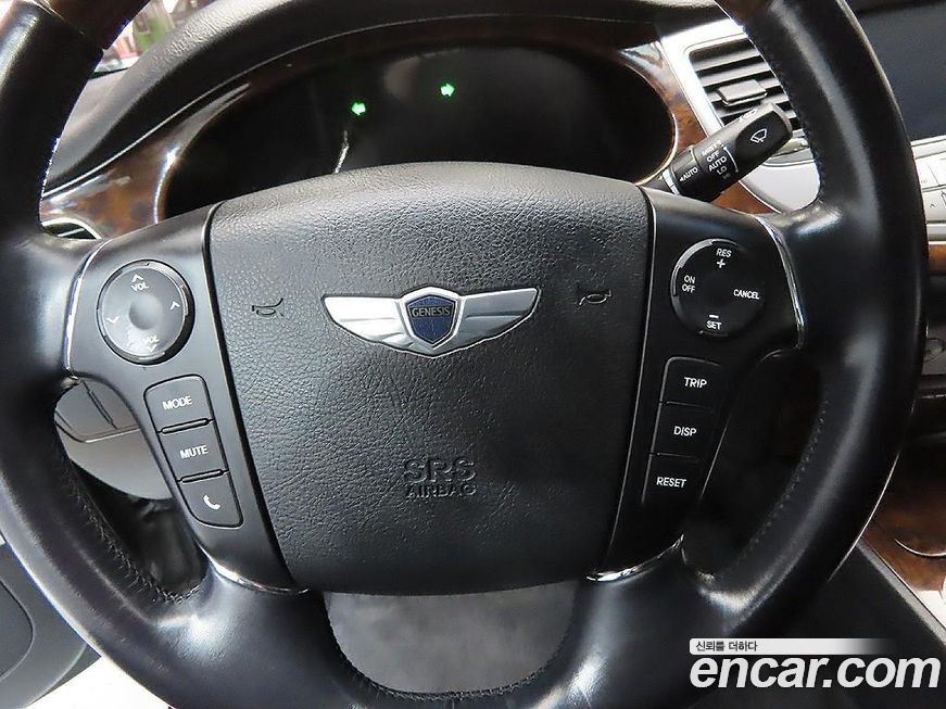 Hyundai Genesis 2009