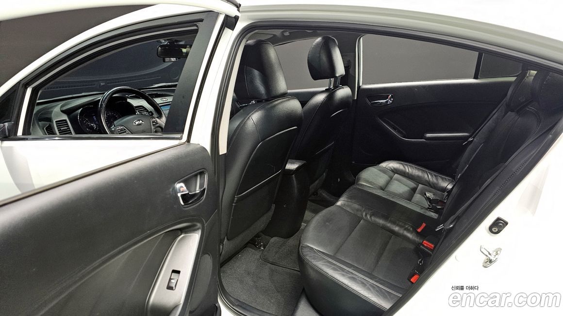 Kia K3 2013