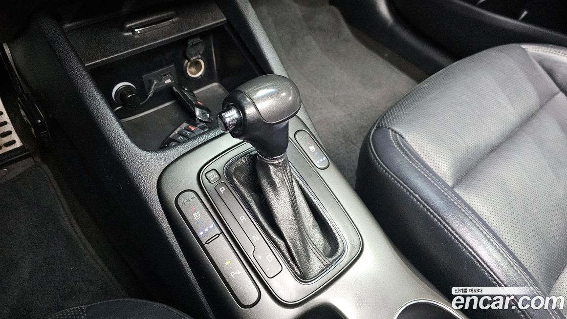 Kia K3 2013