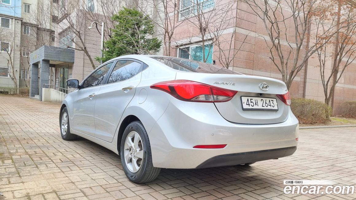 Hyundai AVANTE 2014