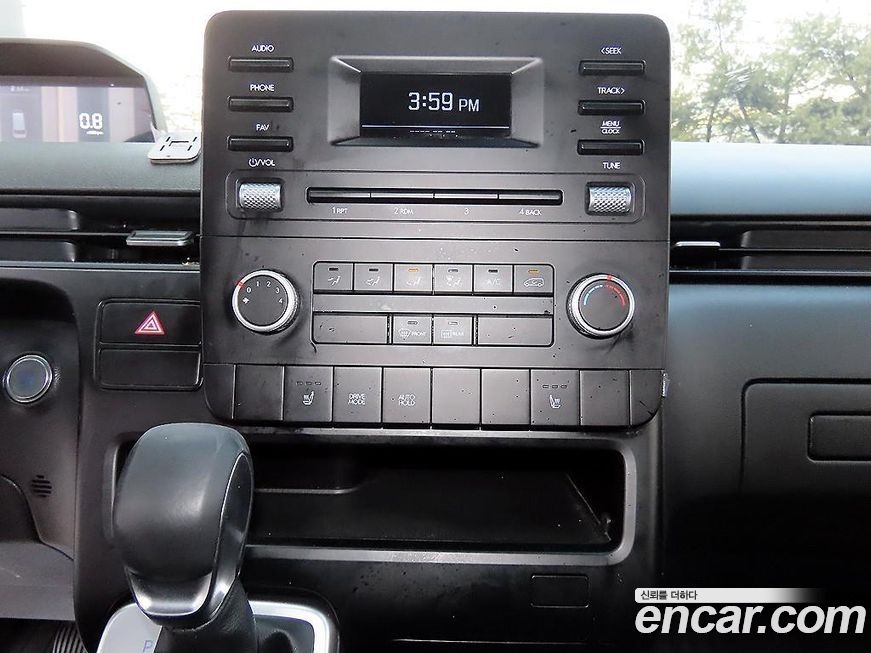 Hyundai Staria 2023