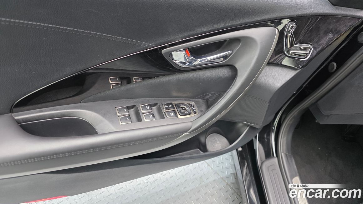 Hyundai Grandeur 2014