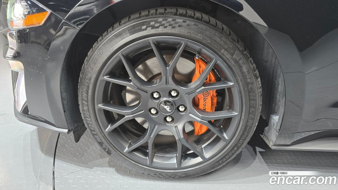 Ford Mustang 2019