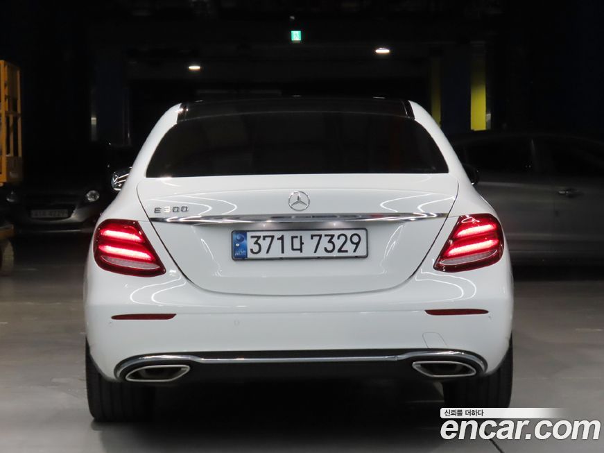 Mercedes-Benz E-Class 2018