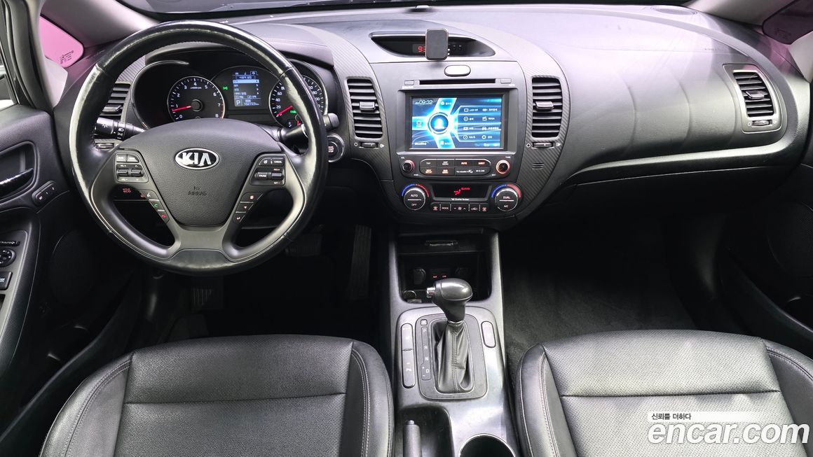 Kia K3 2015