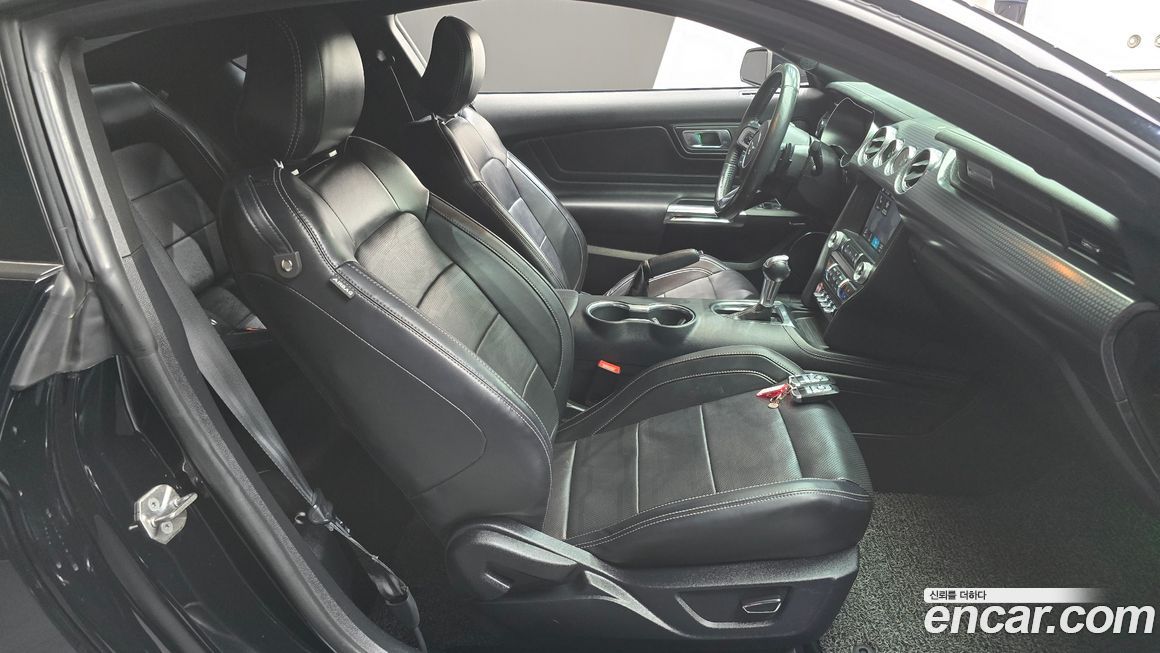 Ford Mustang 2019