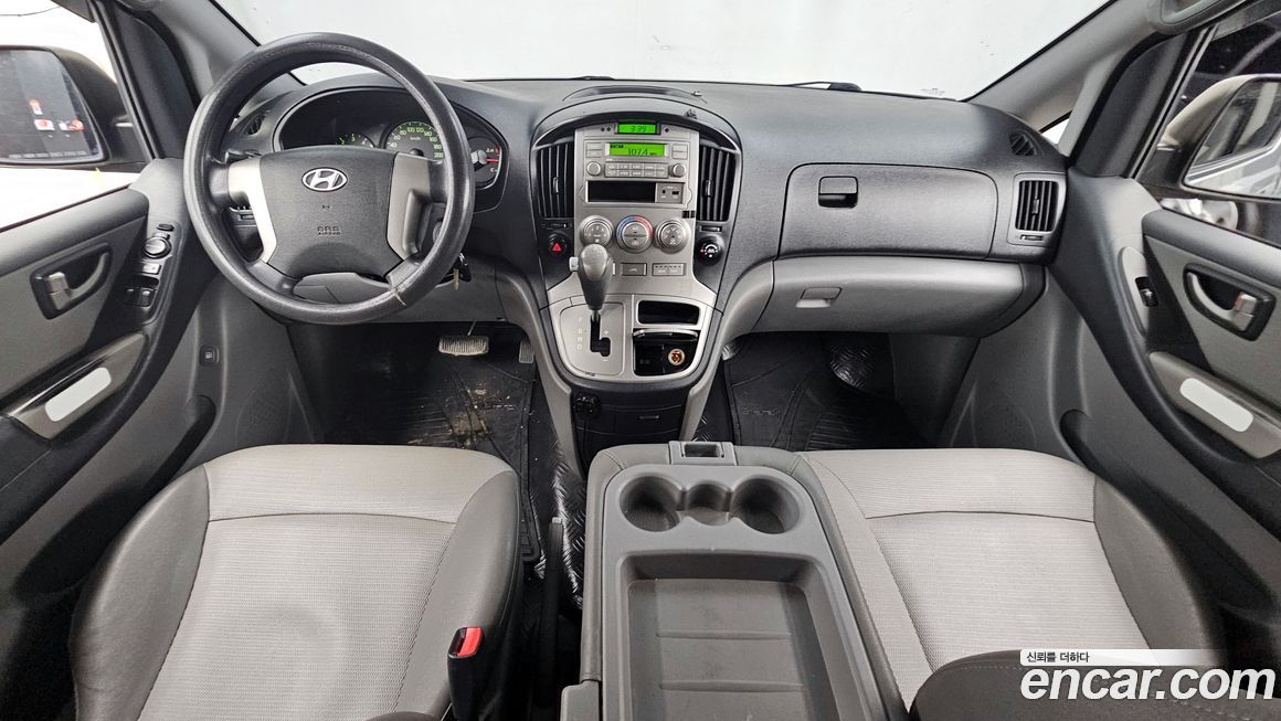 Hyundai Starex 2011