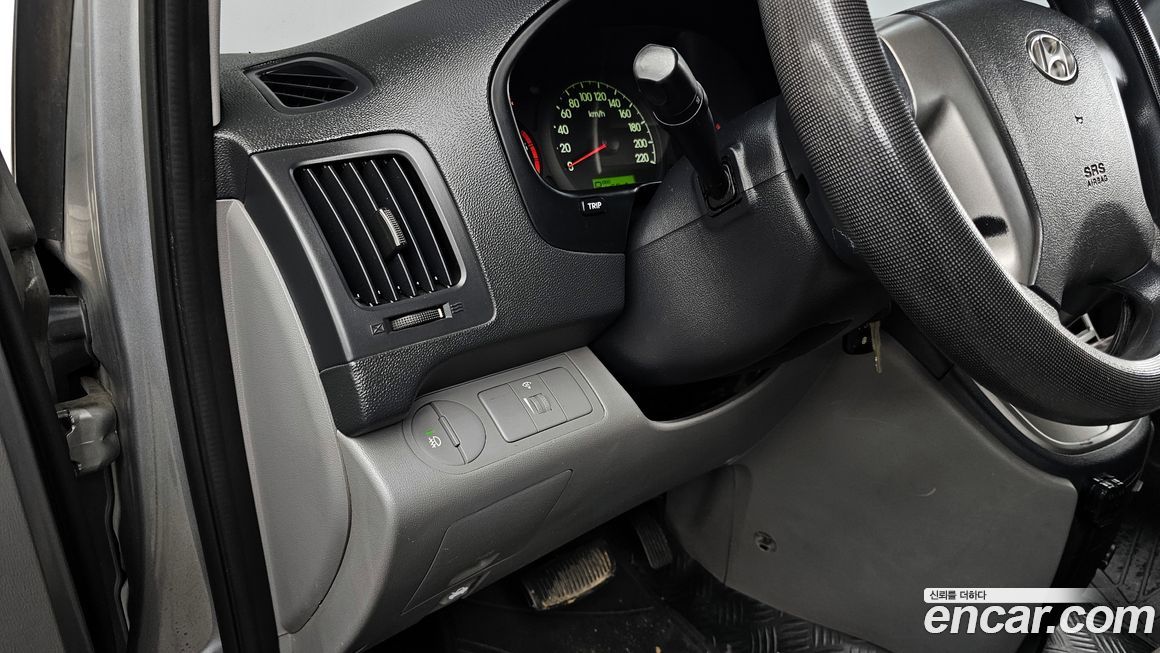 Hyundai Starex 2011