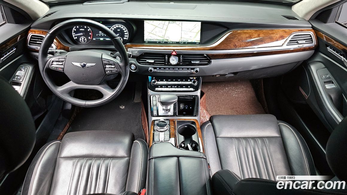 Genesis EQ900 2016