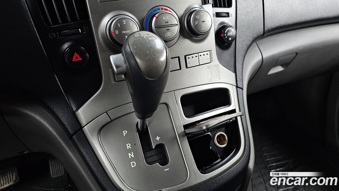 Hyundai Starex 2011