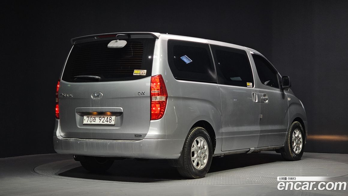 Hyundai Starex 2011