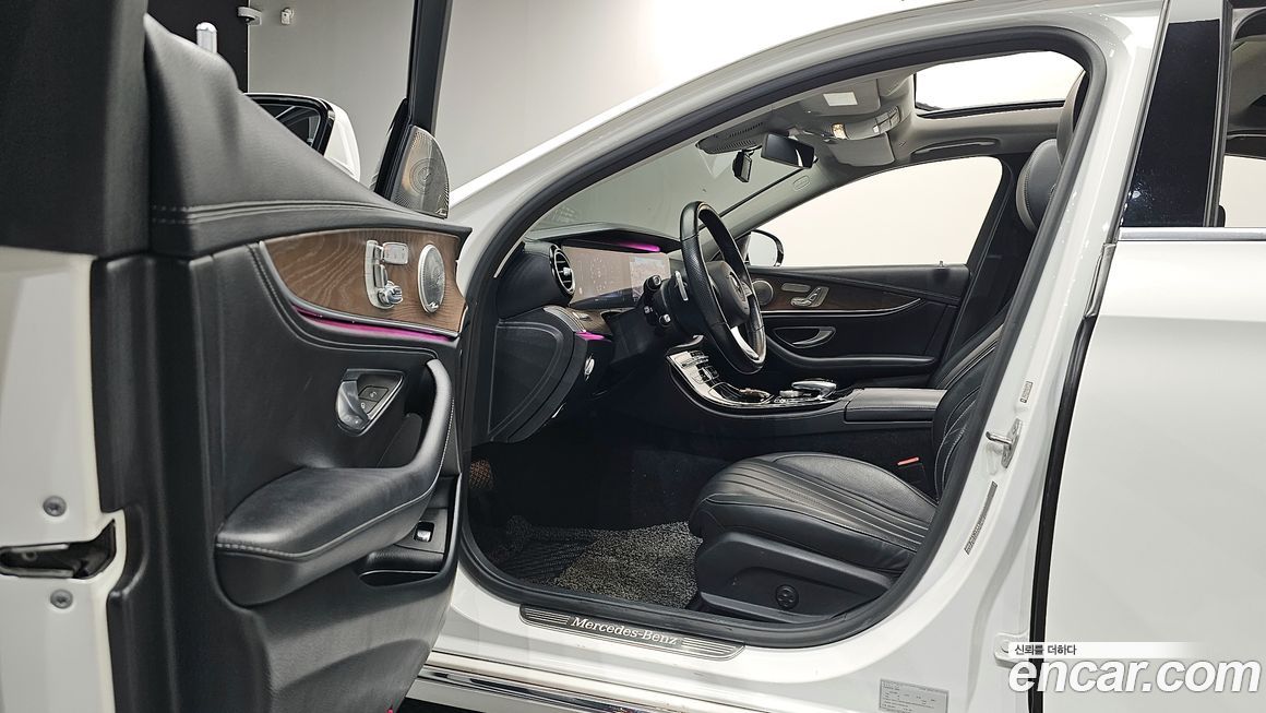 Mercedes-Benz E-Class 2017