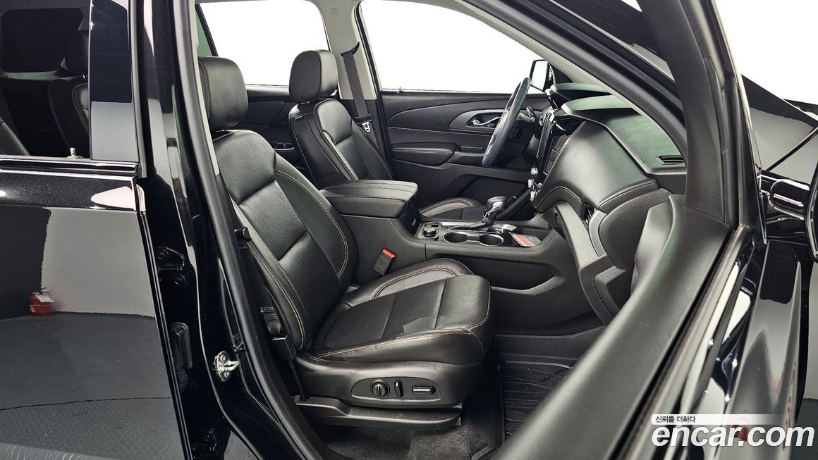 ChevroletGMDaewoo Traverse 2021