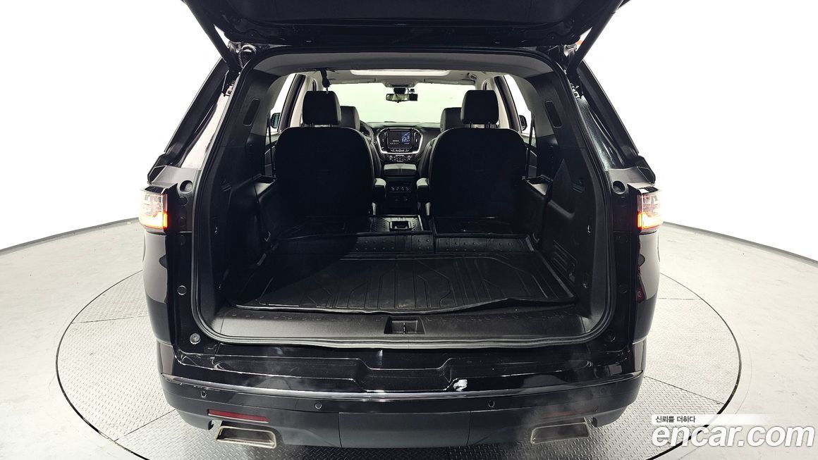 ChevroletGMDaewoo Traverse 2021