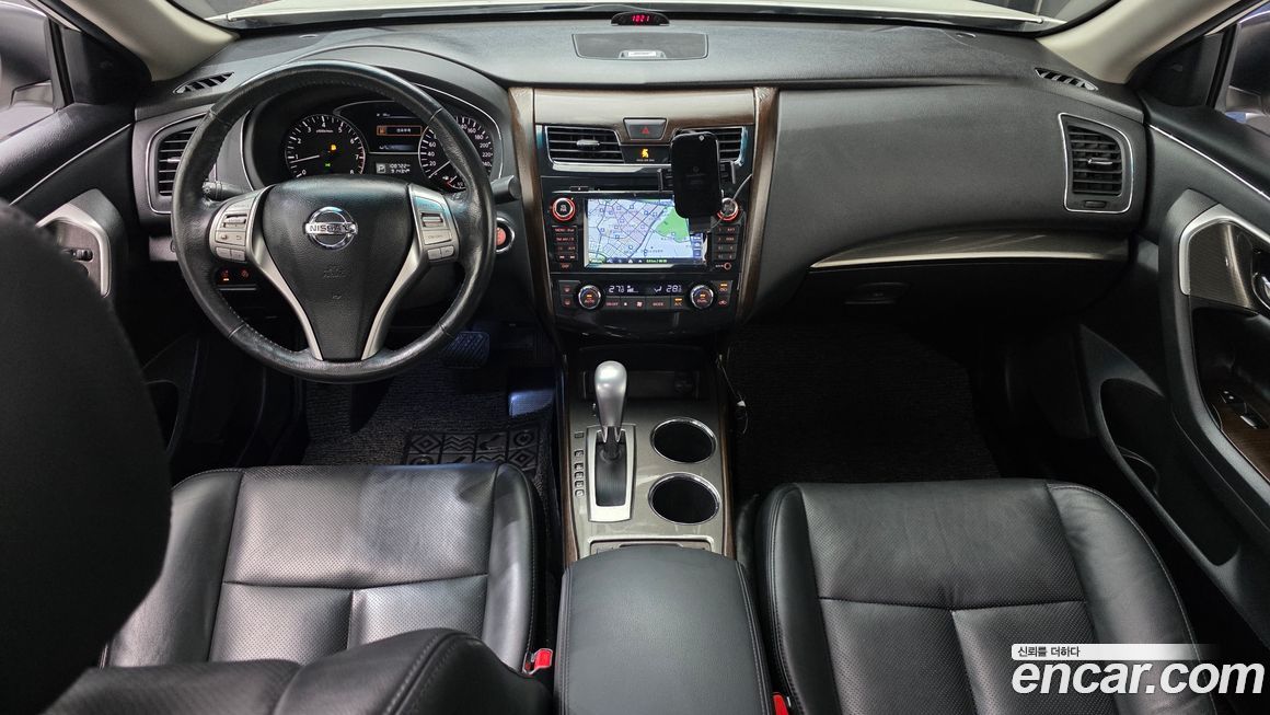 Nissan Altima 2015