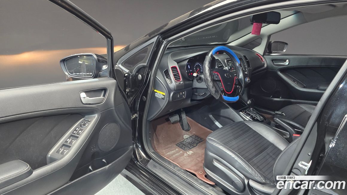 Kia K3 2016