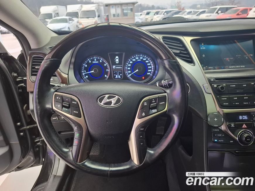 Hyundai Grandeur 2014