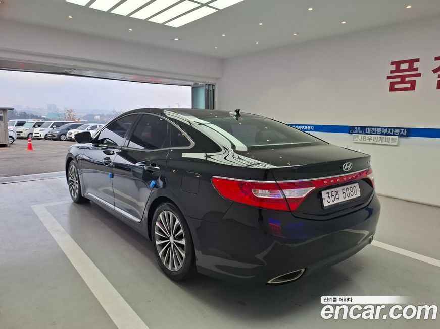 Hyundai Grandeur 2014