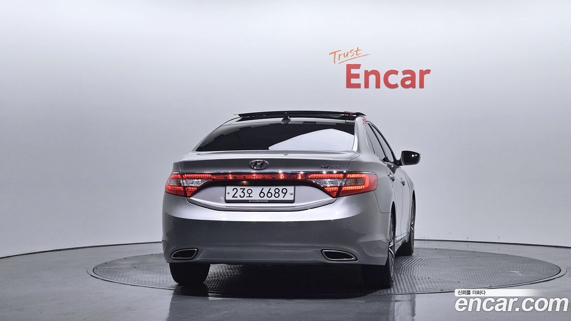 Hyundai Grandeur 2014