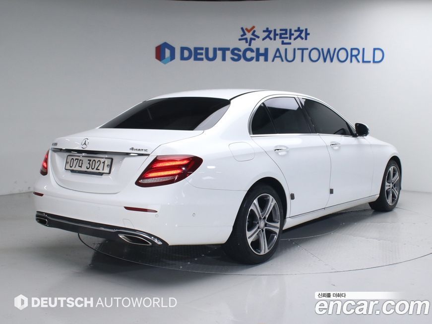 Mercedes-Benz E-Class 2017