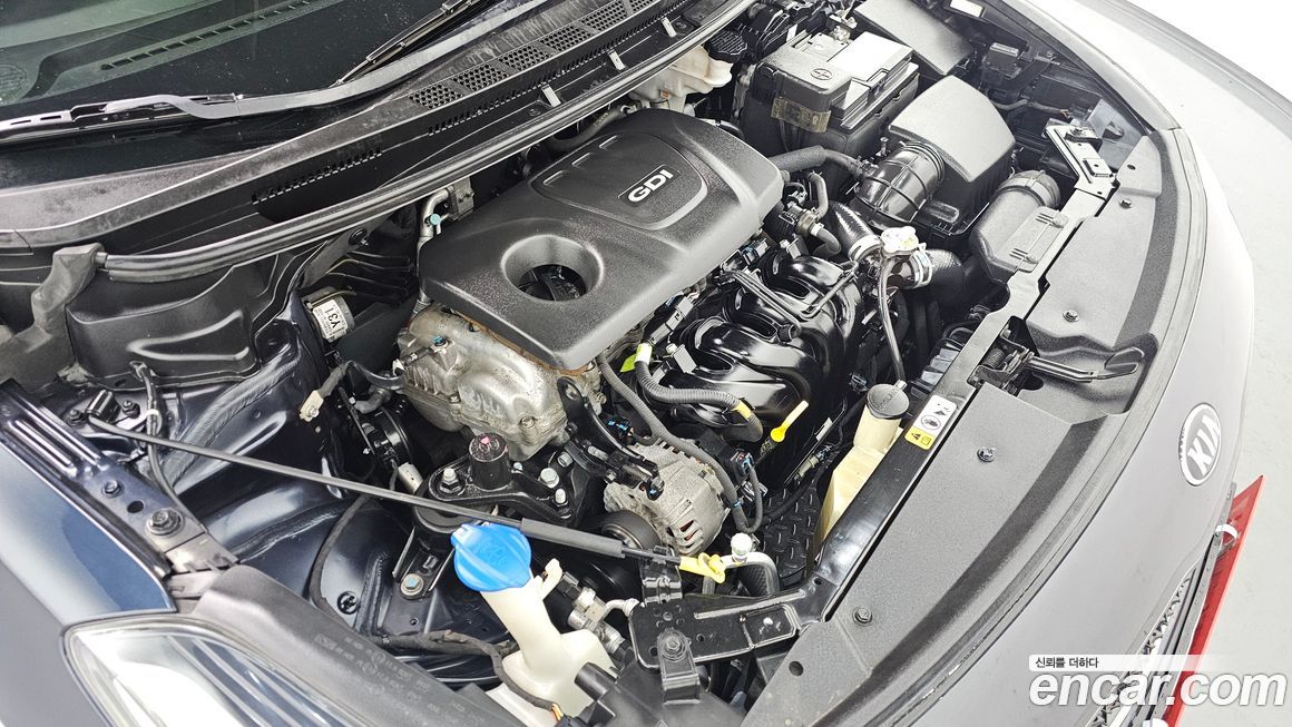 Kia K3 2016